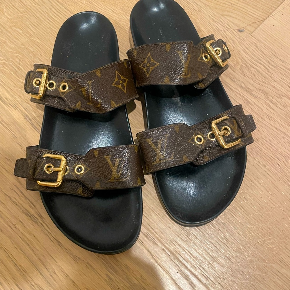 Authentic Louis Vuitton Bom Dia Flat Comfort Mule